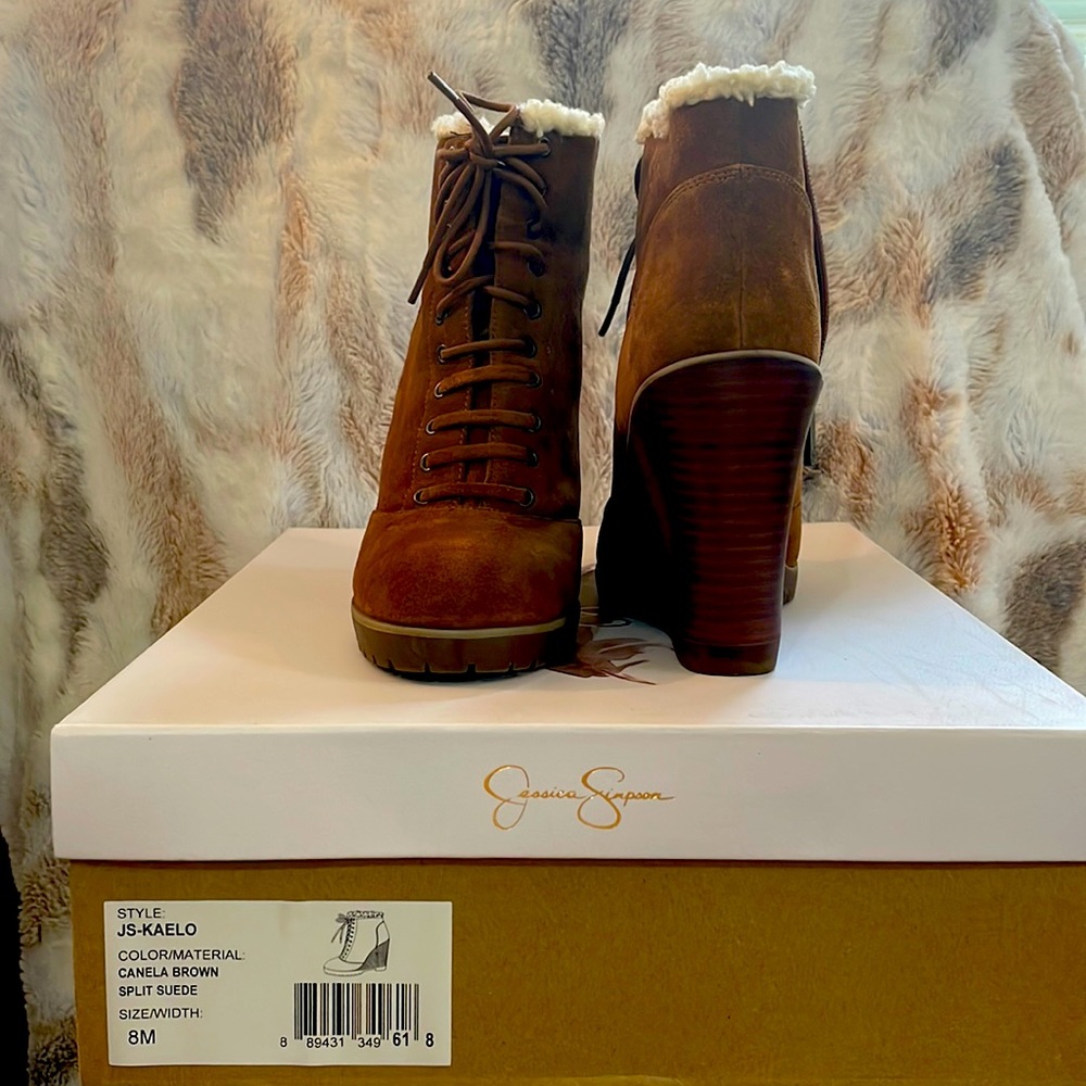 Jessica Simpson Canela, Brown Split Suede sz 8